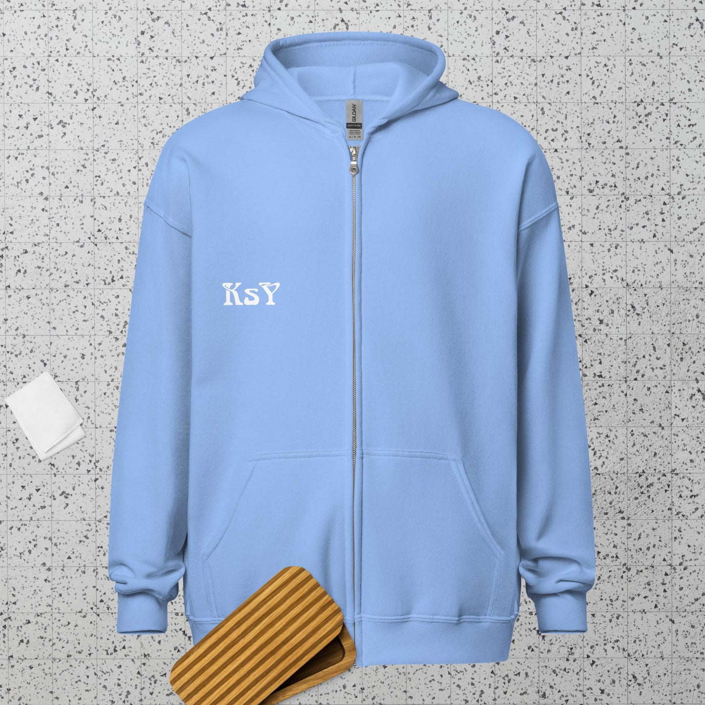 Unisex heavy blend zip hoodie