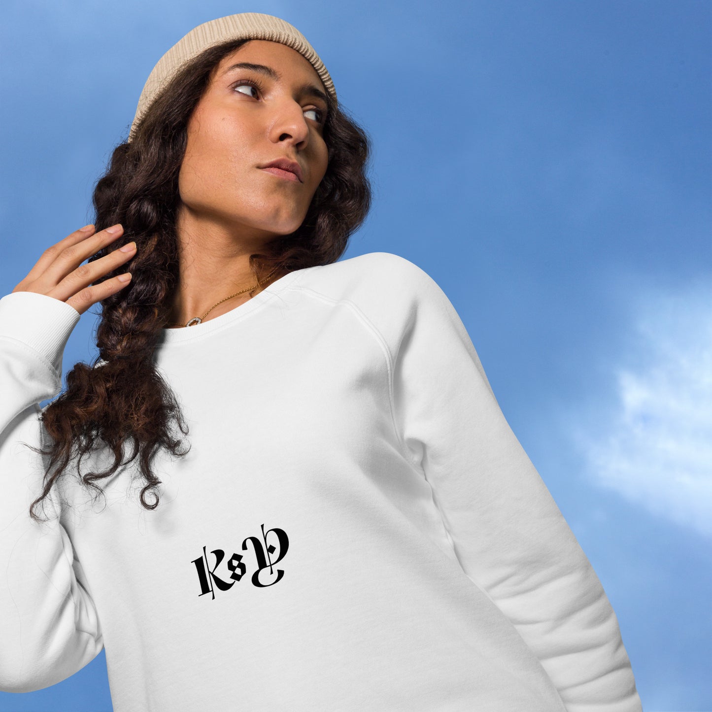 Unisex organic raglan sweatshirt